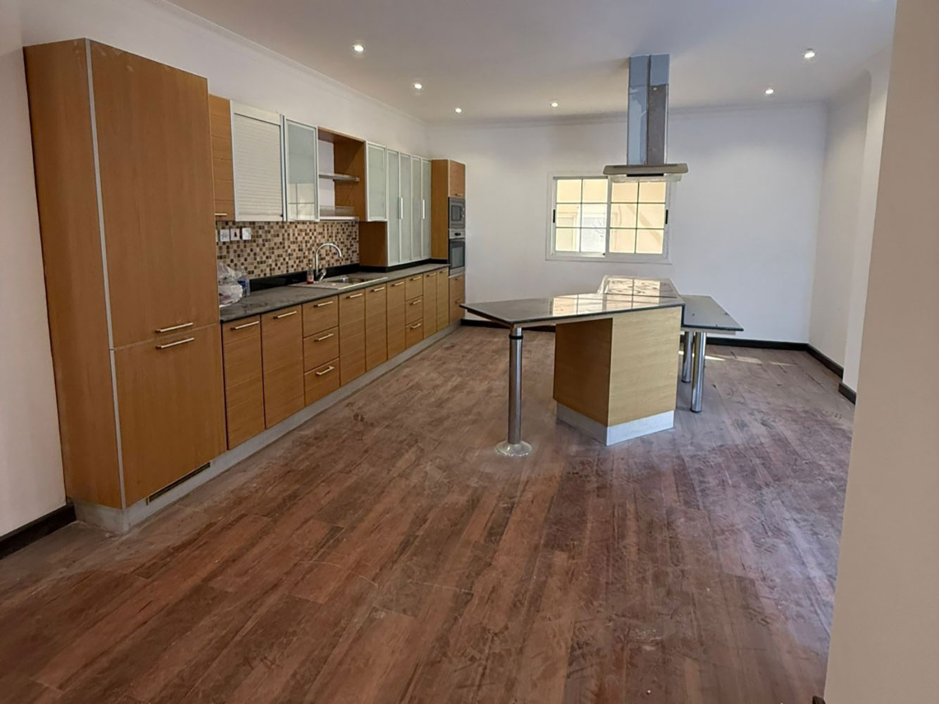 صورة فيلا للبيع في مدينة حمد #3690 2