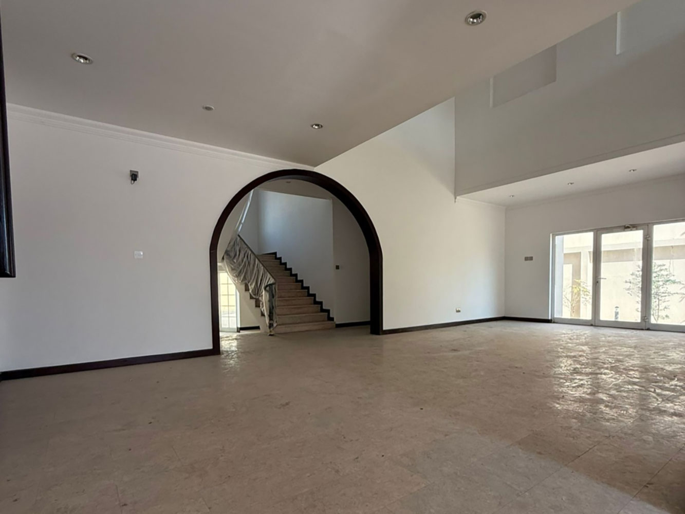 صورة فيلا للبيع في مدينة حمد #3690 4