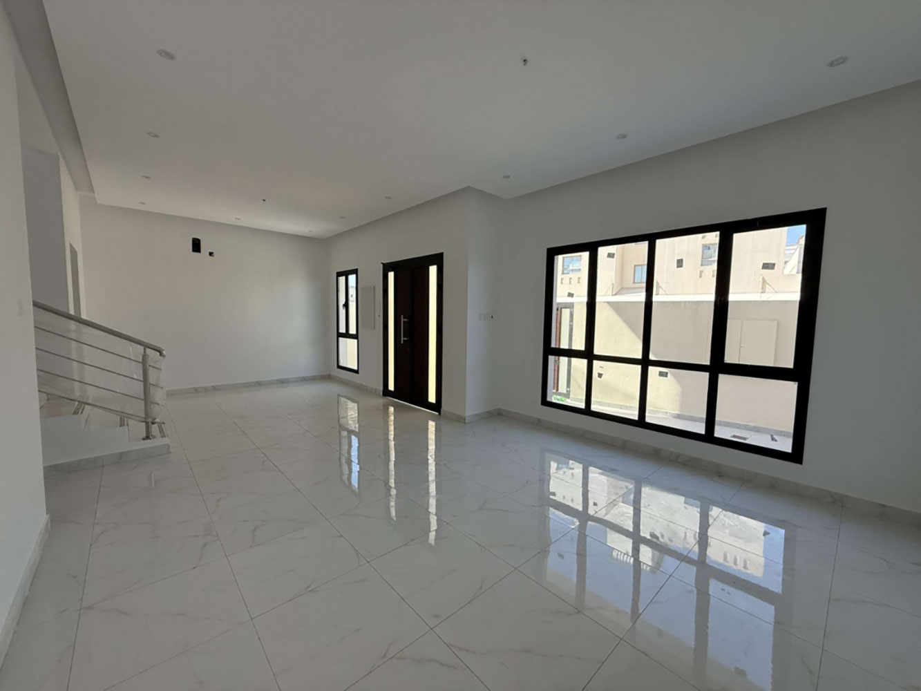 صورة فيلا للبيع في المالكية #3832 7