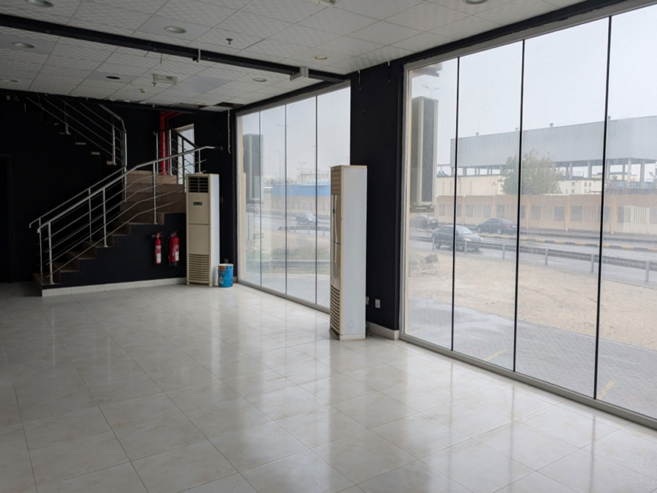 صورة محل للإيجار في توبلي #3859 5