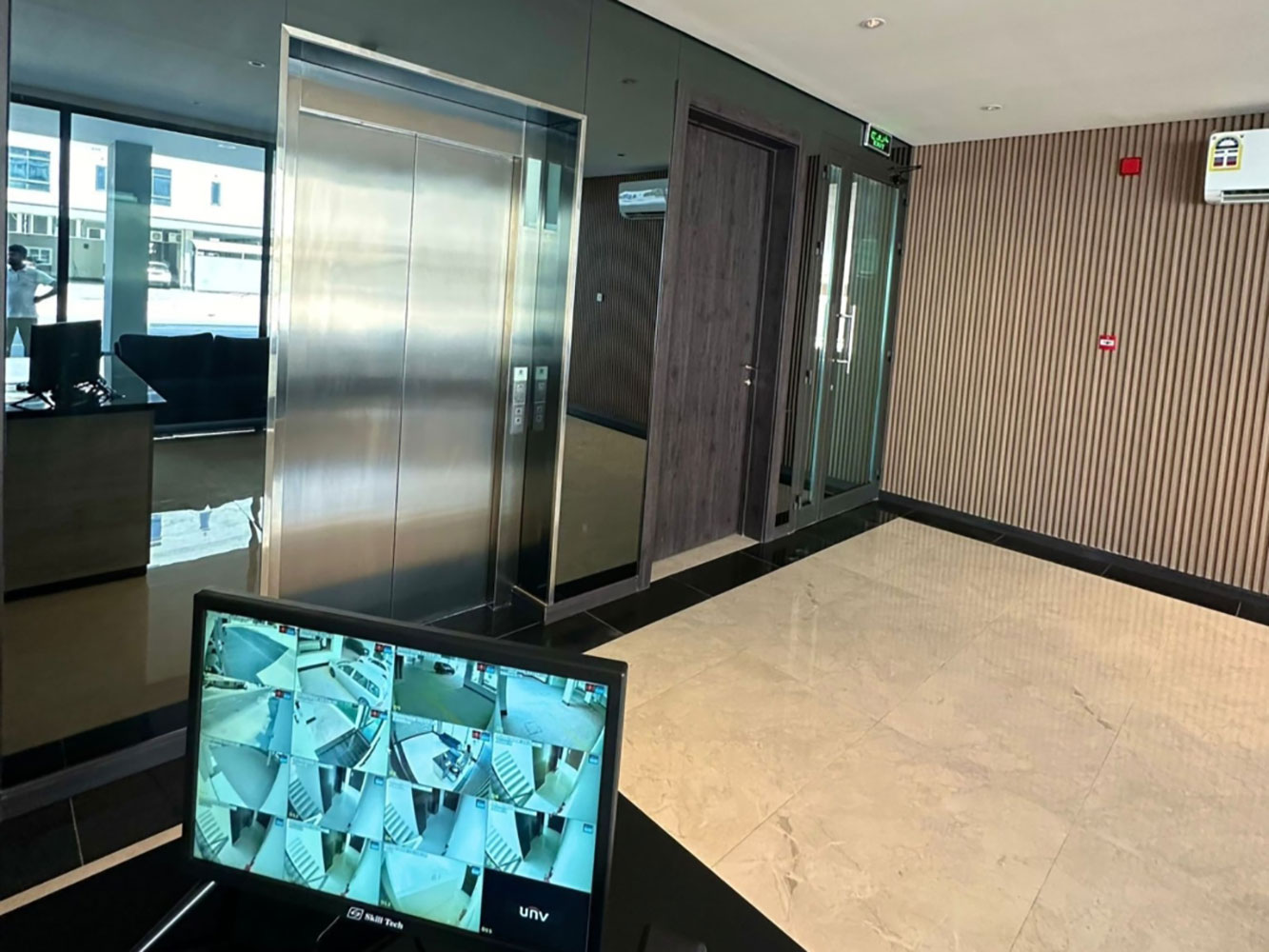 صورة شقة للإيجار في الجنبية #3901 2