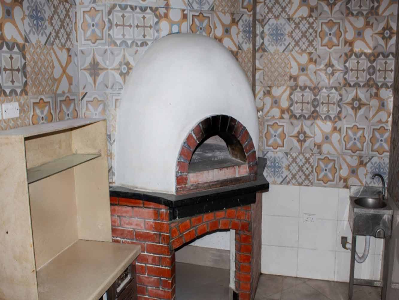 صورة محل للإيجار في ضاحية السيف #4672 5