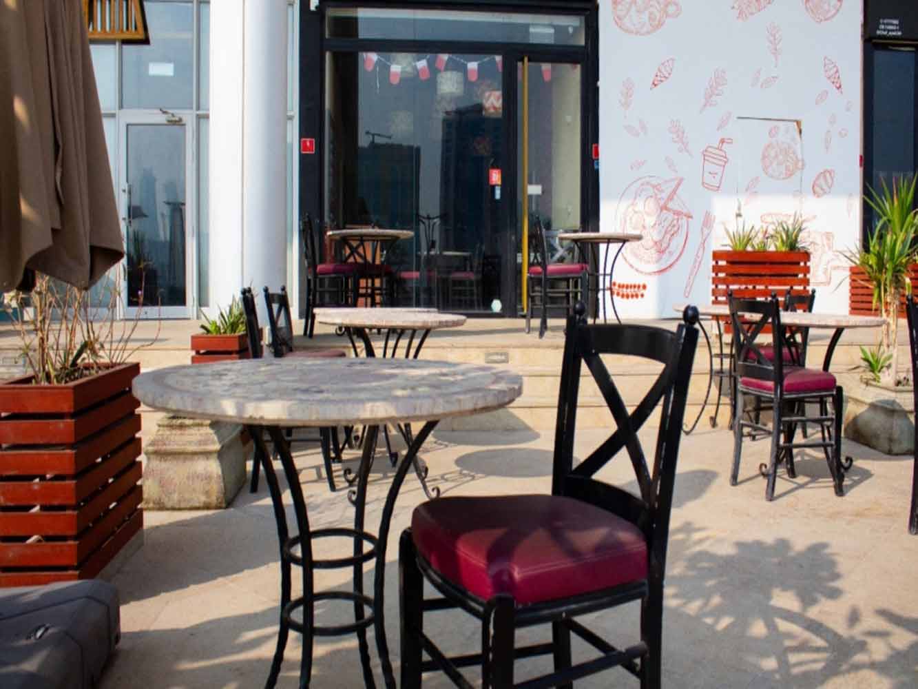 صورة محل للإيجار في ضاحية السيف #4672 0