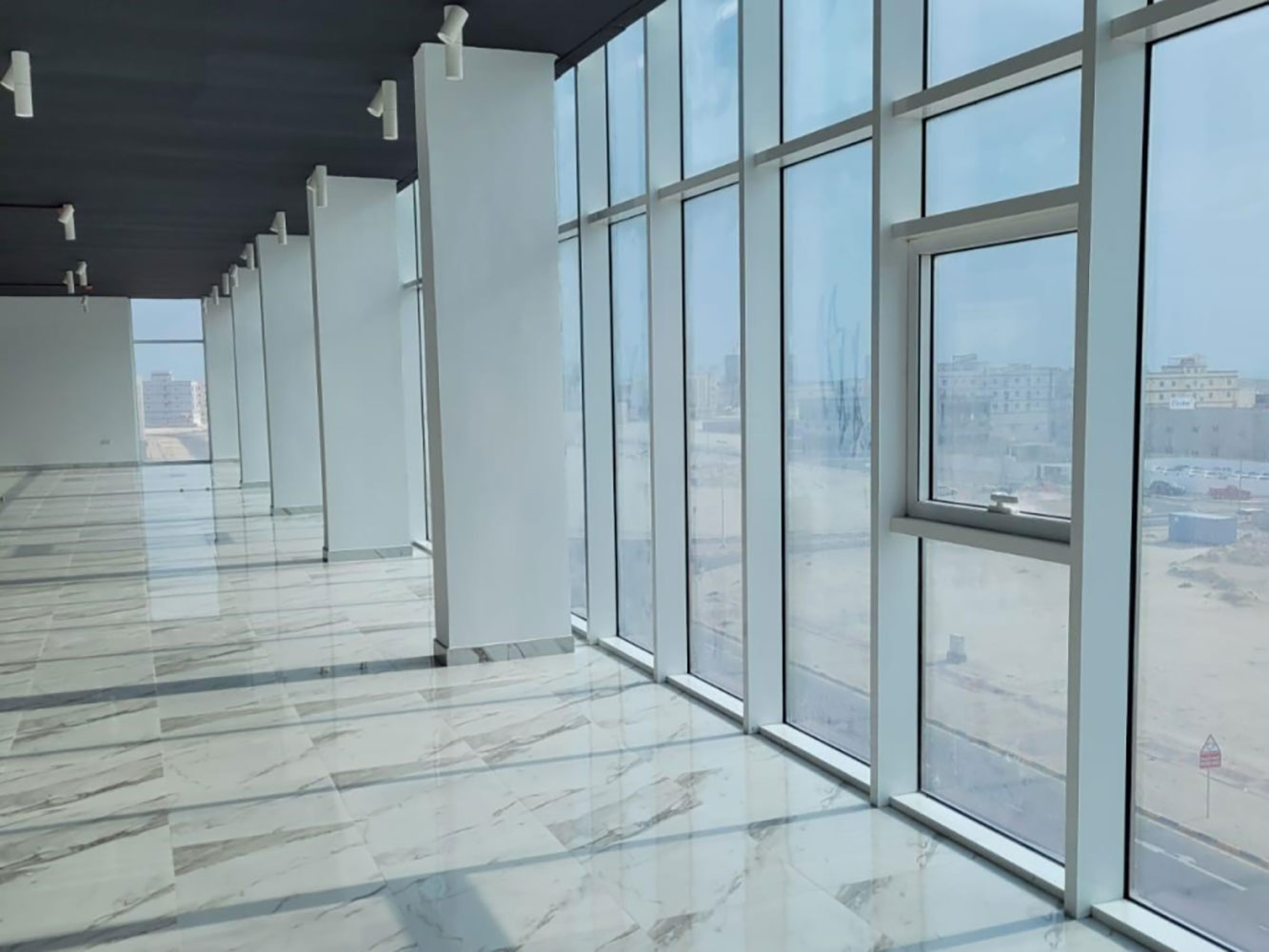 صورة مكتب للإيجار في الحد #5257 3