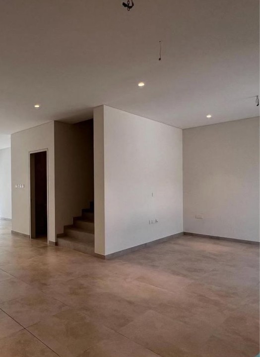 صورة فيلا للبيع في الرفاع الشمالي #9150 3