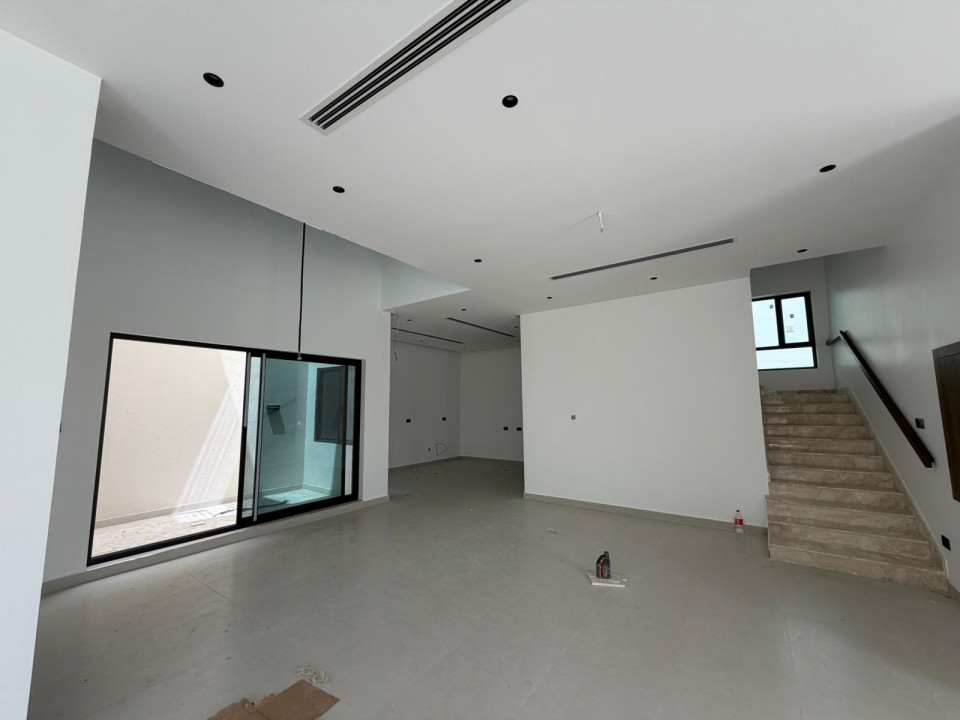 Villa for Sale in Sar Image #10198 3