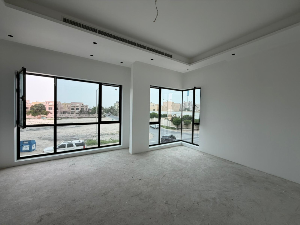 Villa for Sale in Sar Image #10198 4