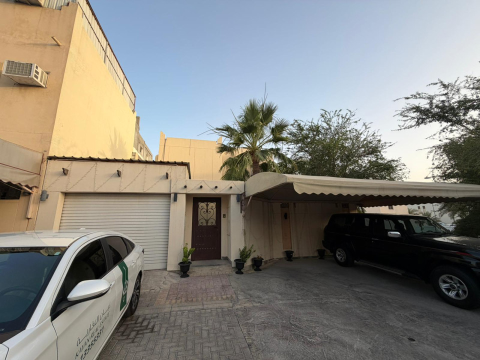 Villa for Sale in Hamad Town Image #10647 0