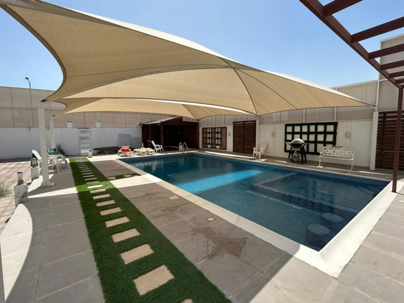 صورة فيلا للبيع في المالكية #1603 0 