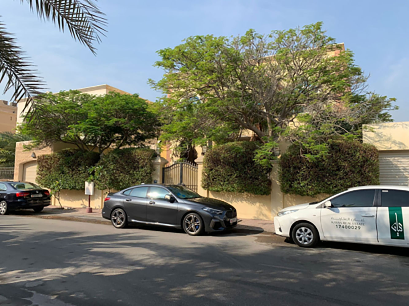 صورة فيلا للبيع في سار #1923 0