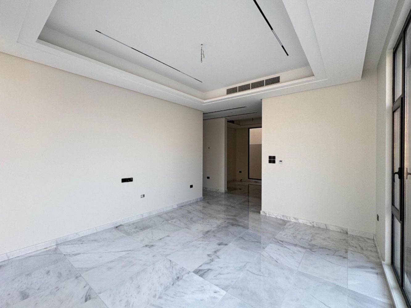 صورة فيلا للبيع في مقابة #2542 6