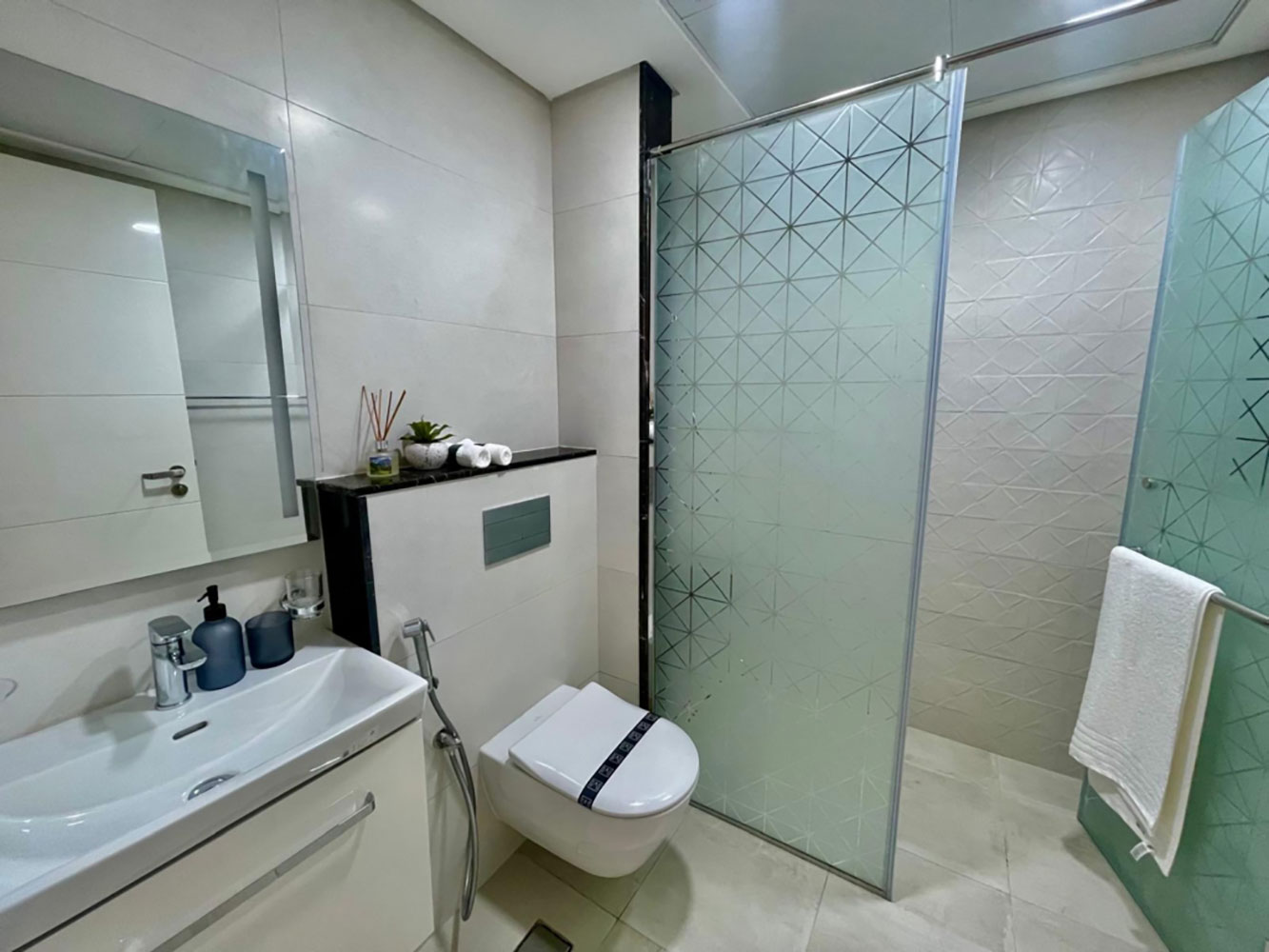 صورة شقة للإيجار في الحد #2887 8