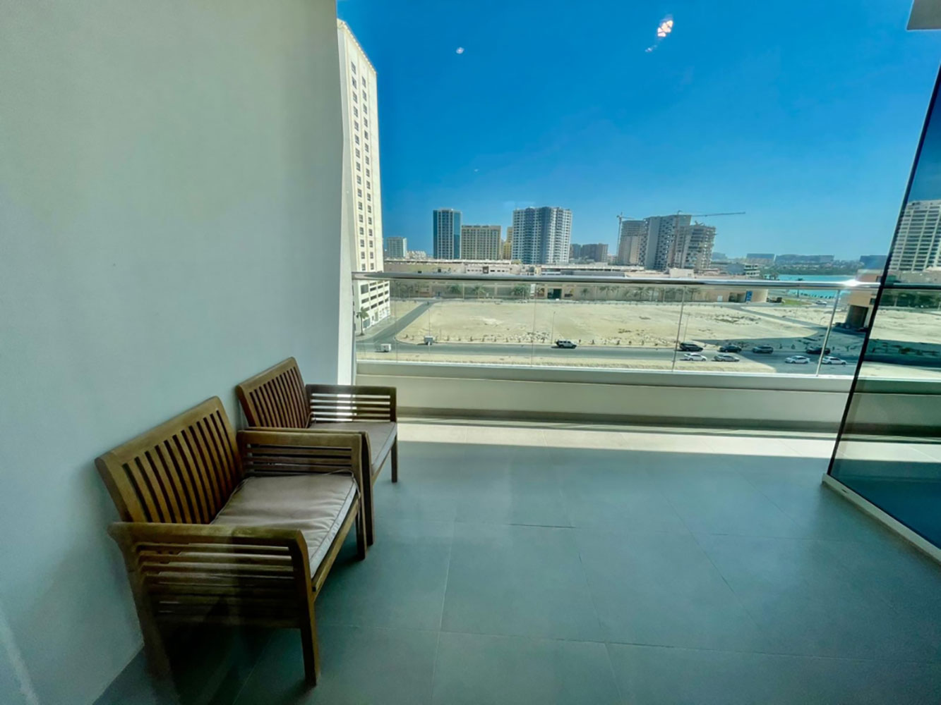 صورة شقة للإيجار في جزر امواج #2888 1