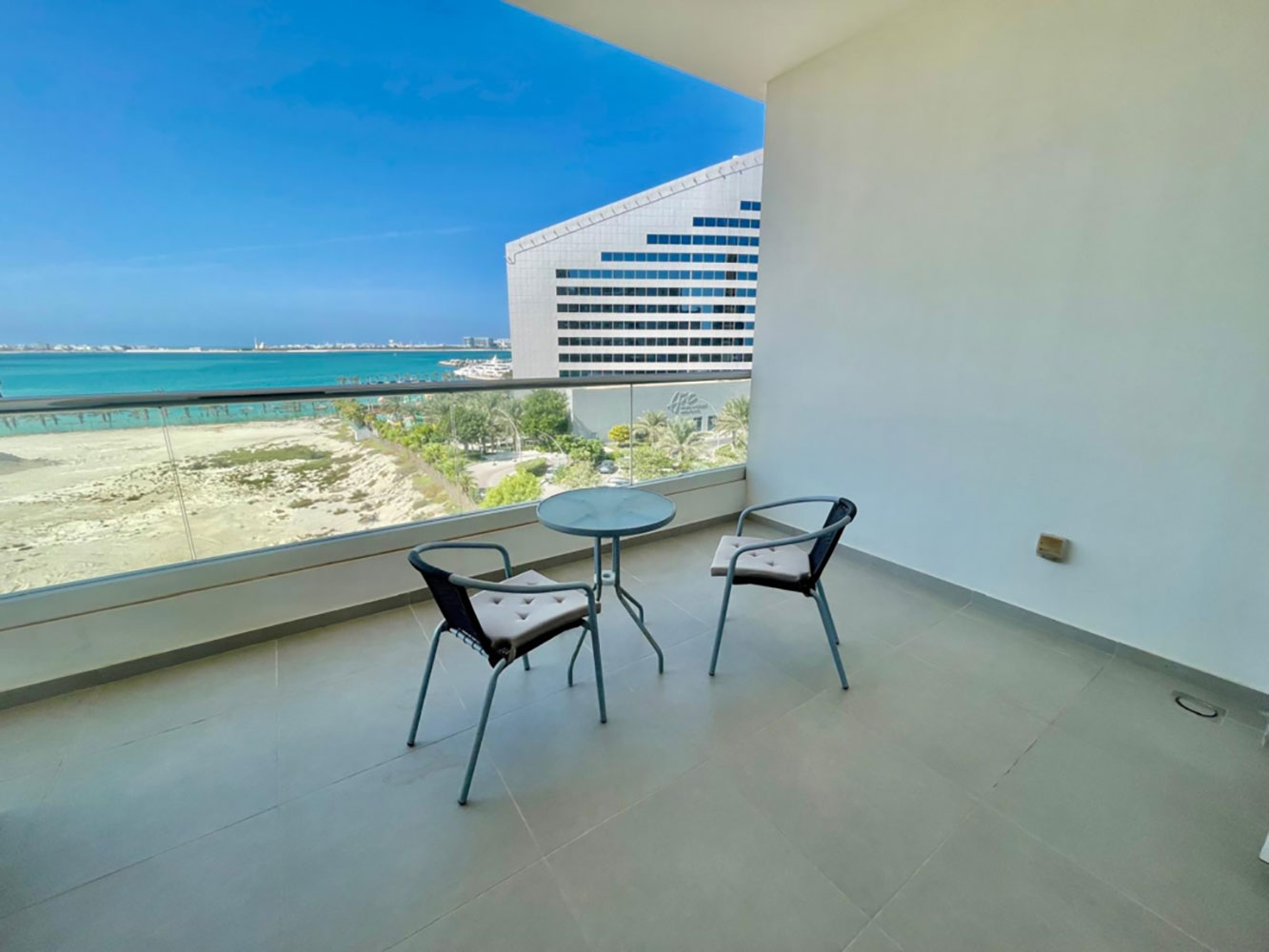 صورة شقة للإيجار في جزر امواج #2889 3