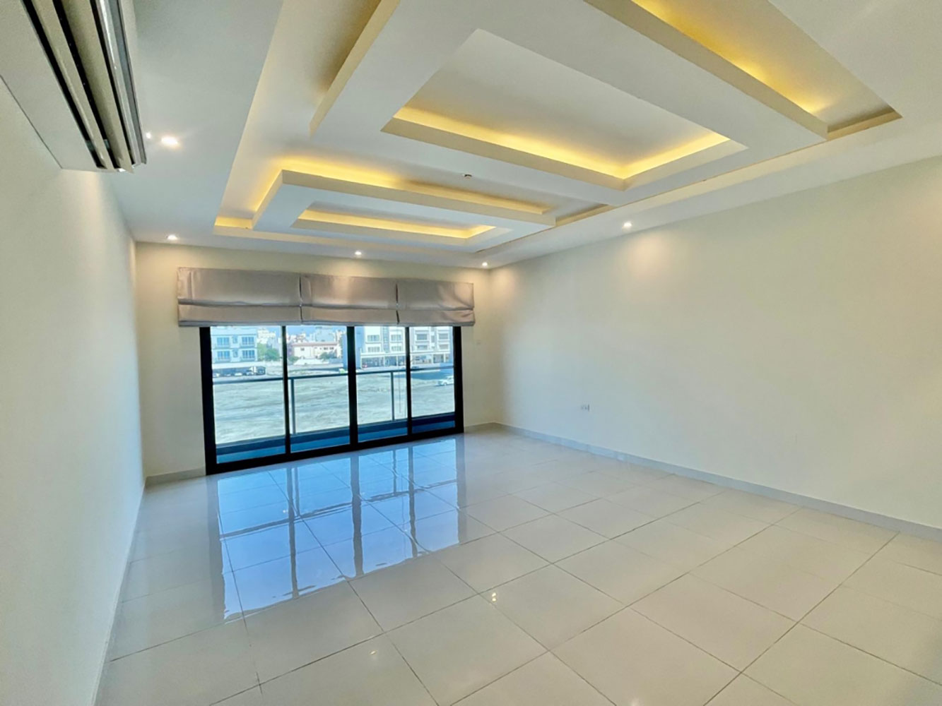 صورة شقة للإيجار في سار #2919 1