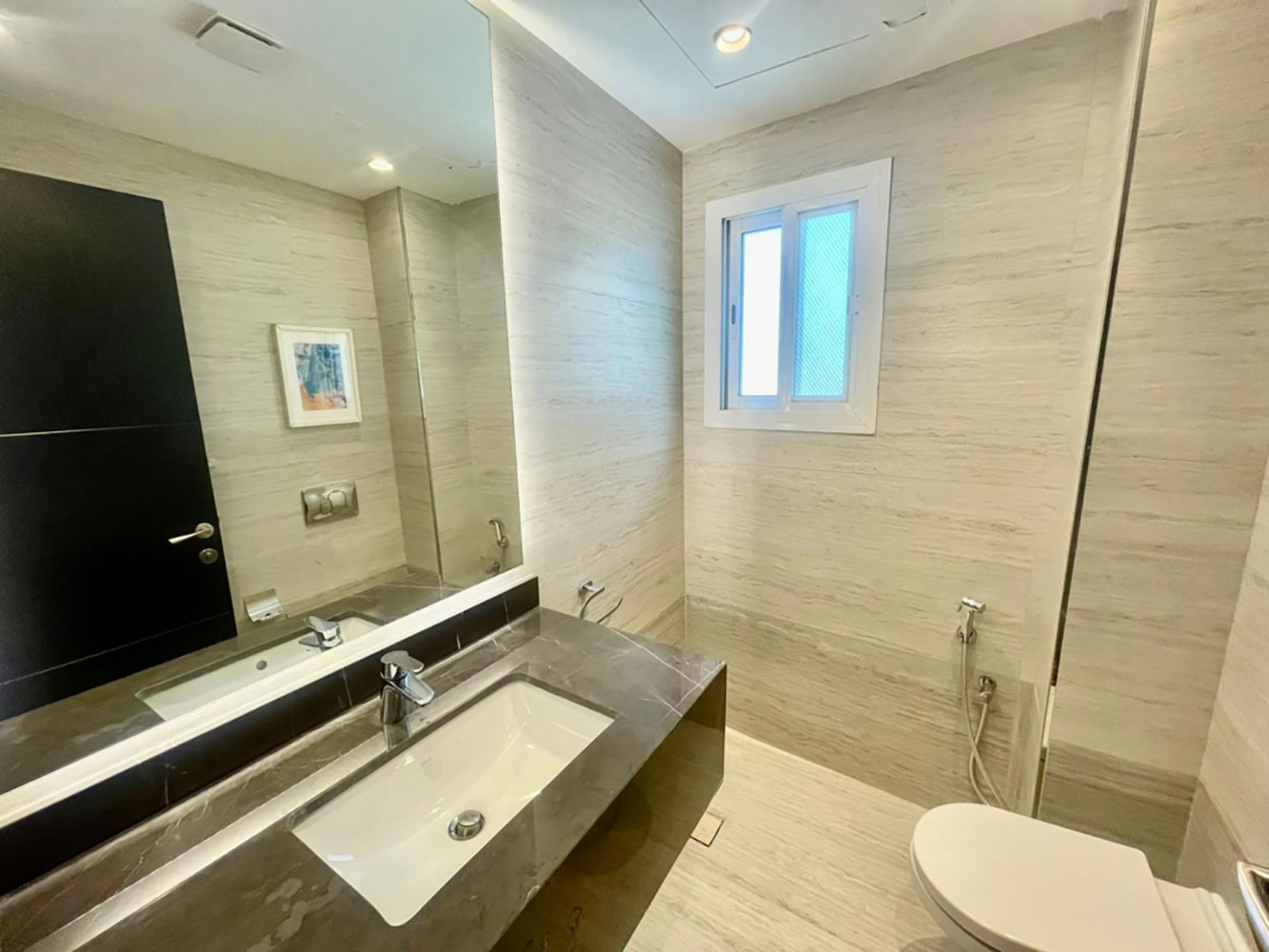 صورة شقة للإيجار في الجنبية #2973 4