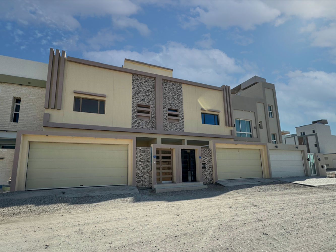 صورة فيلا للبيع في باربار #3266 0