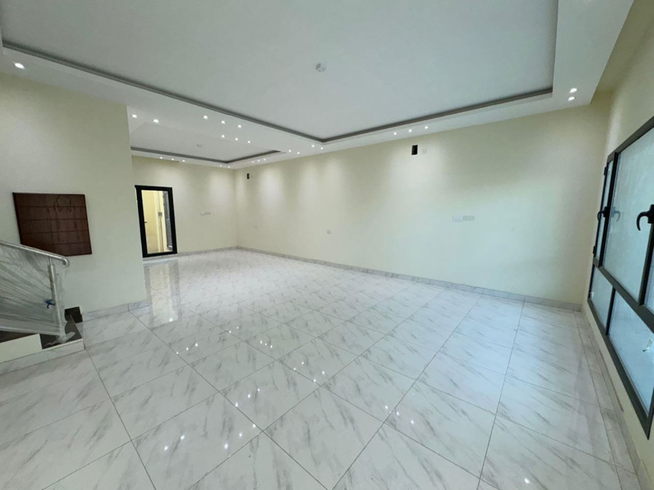 صورة فيلا للبيع في باربار #3266 3