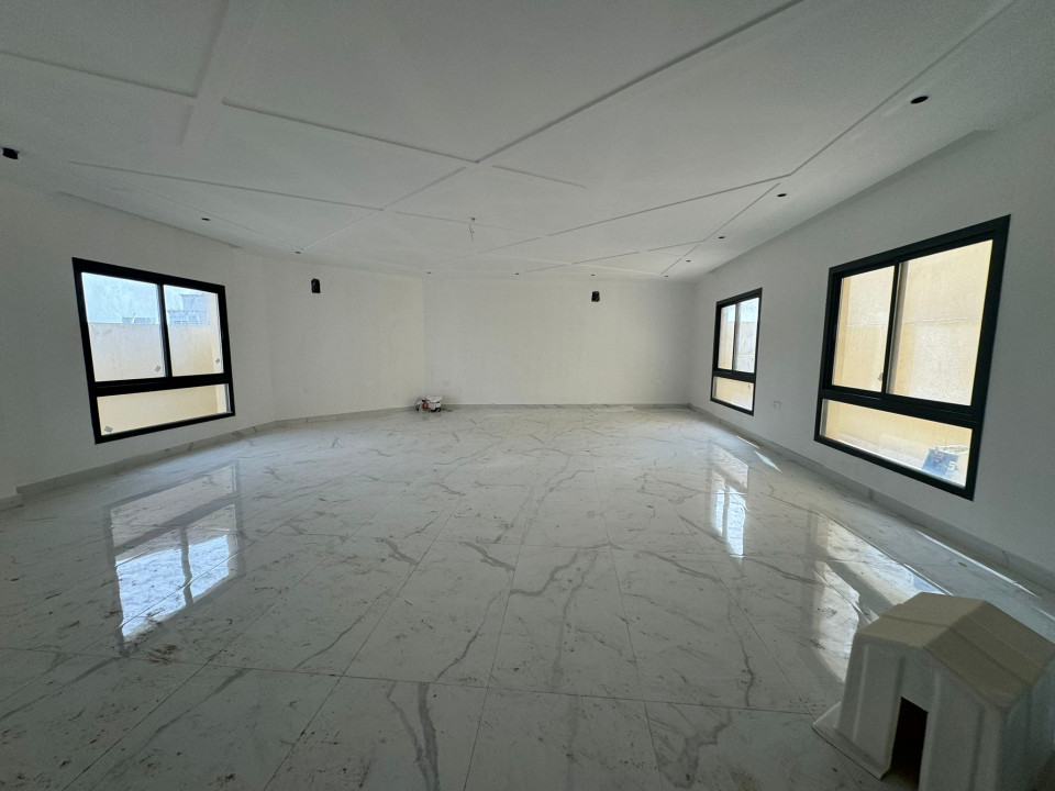 صورة فيلا للبيع في عراد #3503 3