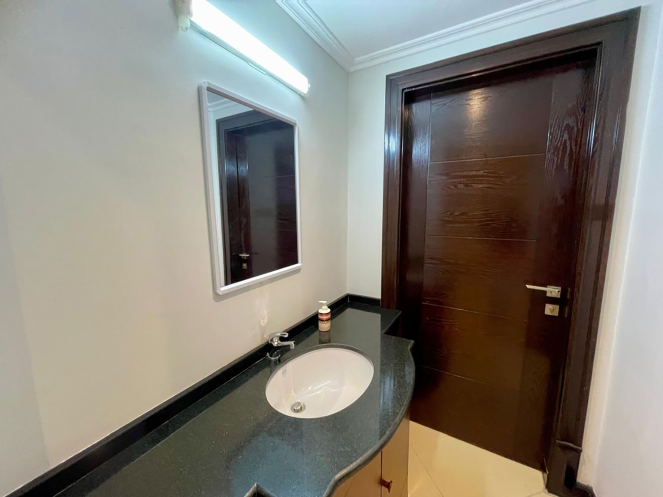 Apartment for Rent in Manama Image #3827 6