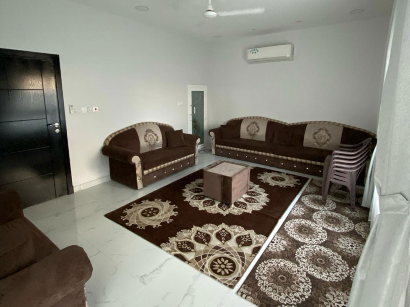 صورة فيلا للبيع في باربار #3896 2