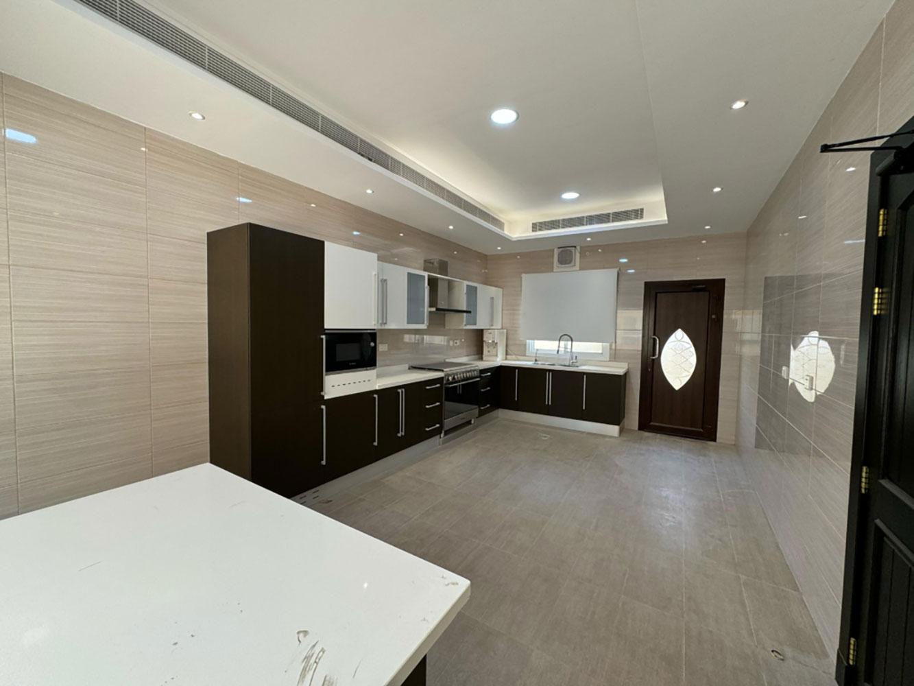 صورة فيلا للإيجار في توبلي #4055 6