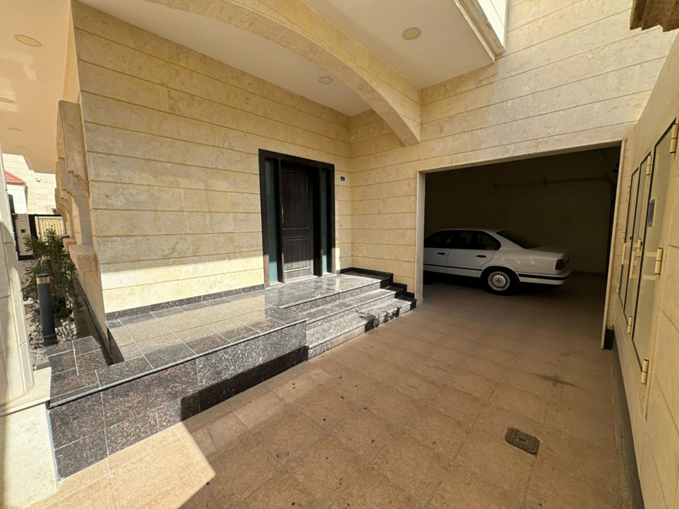 صورة فيلا للإيجار في توبلي #4055 5