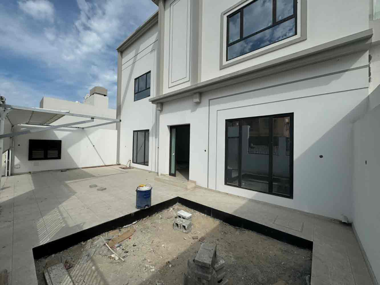 صورة فيلا للبيع في بني جمرة #4080 0