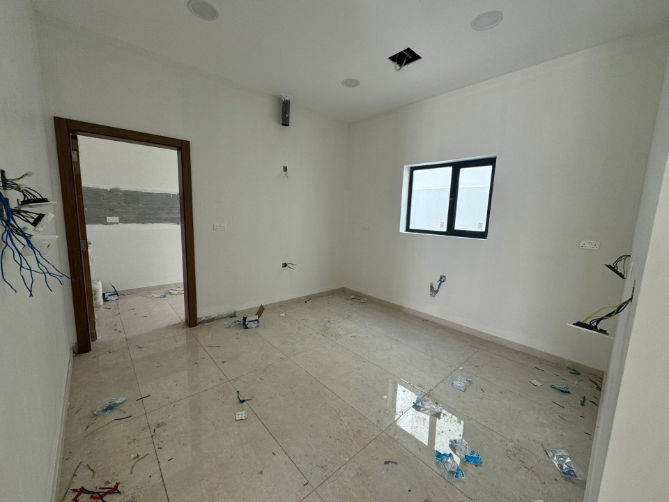 صورة فيلا للبيع في بني جمرة #4080 3