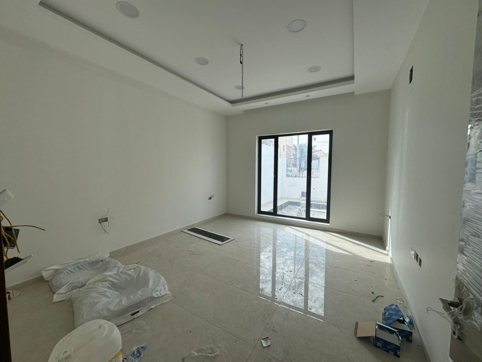 صورة فيلا للبيع في بني جمرة #4080 4