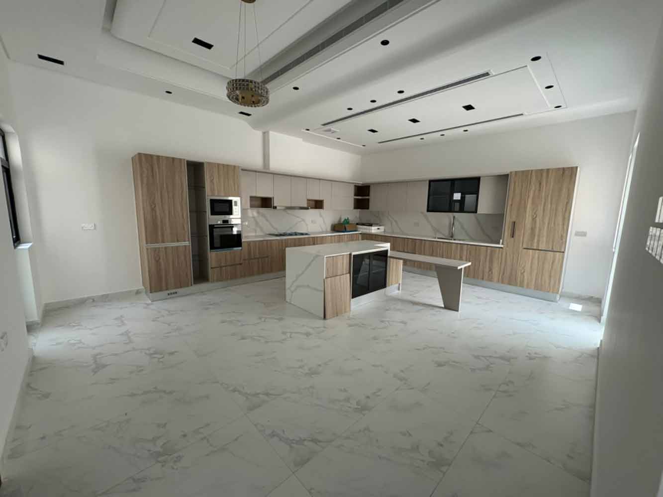 صورة فيلا للبيع في مقابة #4671 3