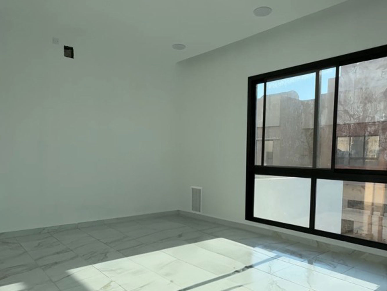 صورة فيلا للبيع في دمستان #5580 5