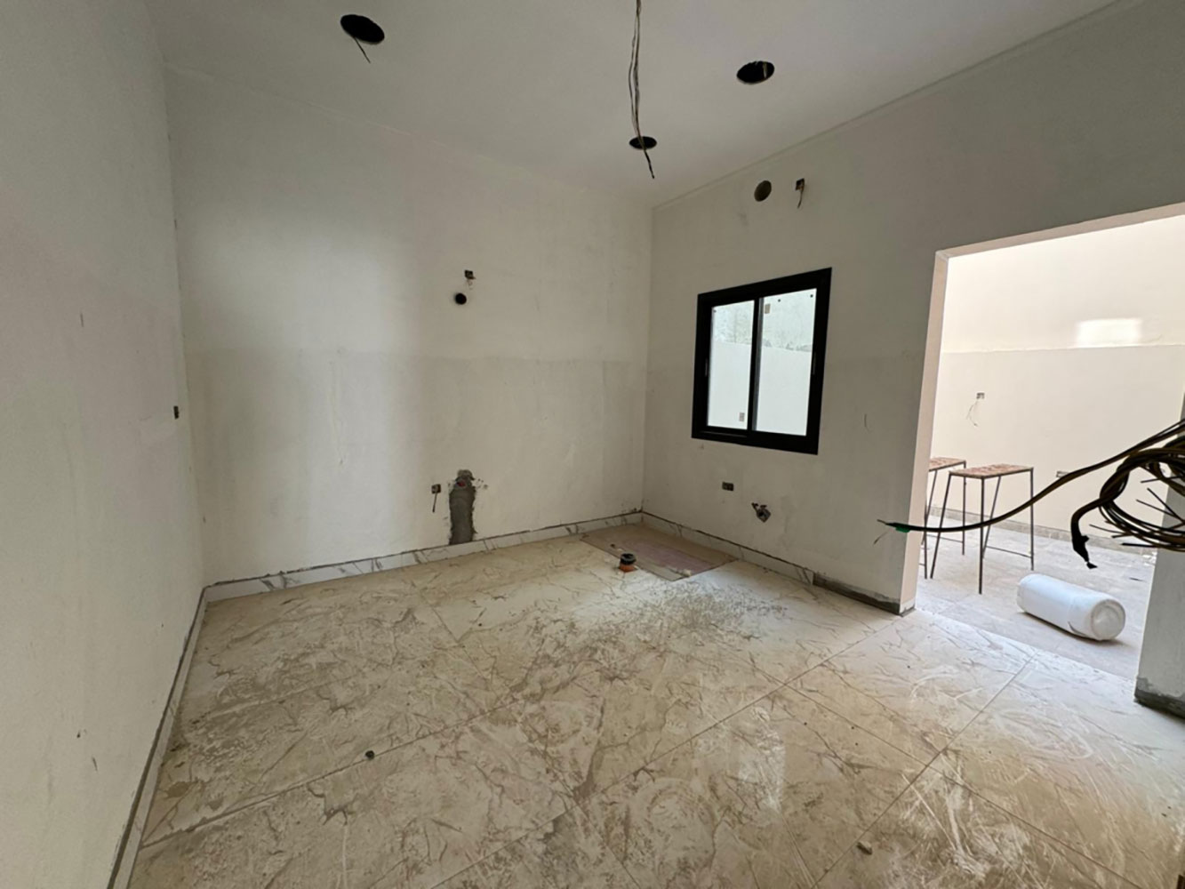 Villa for Sale in Durrat Al Muharraq Image #5581 4