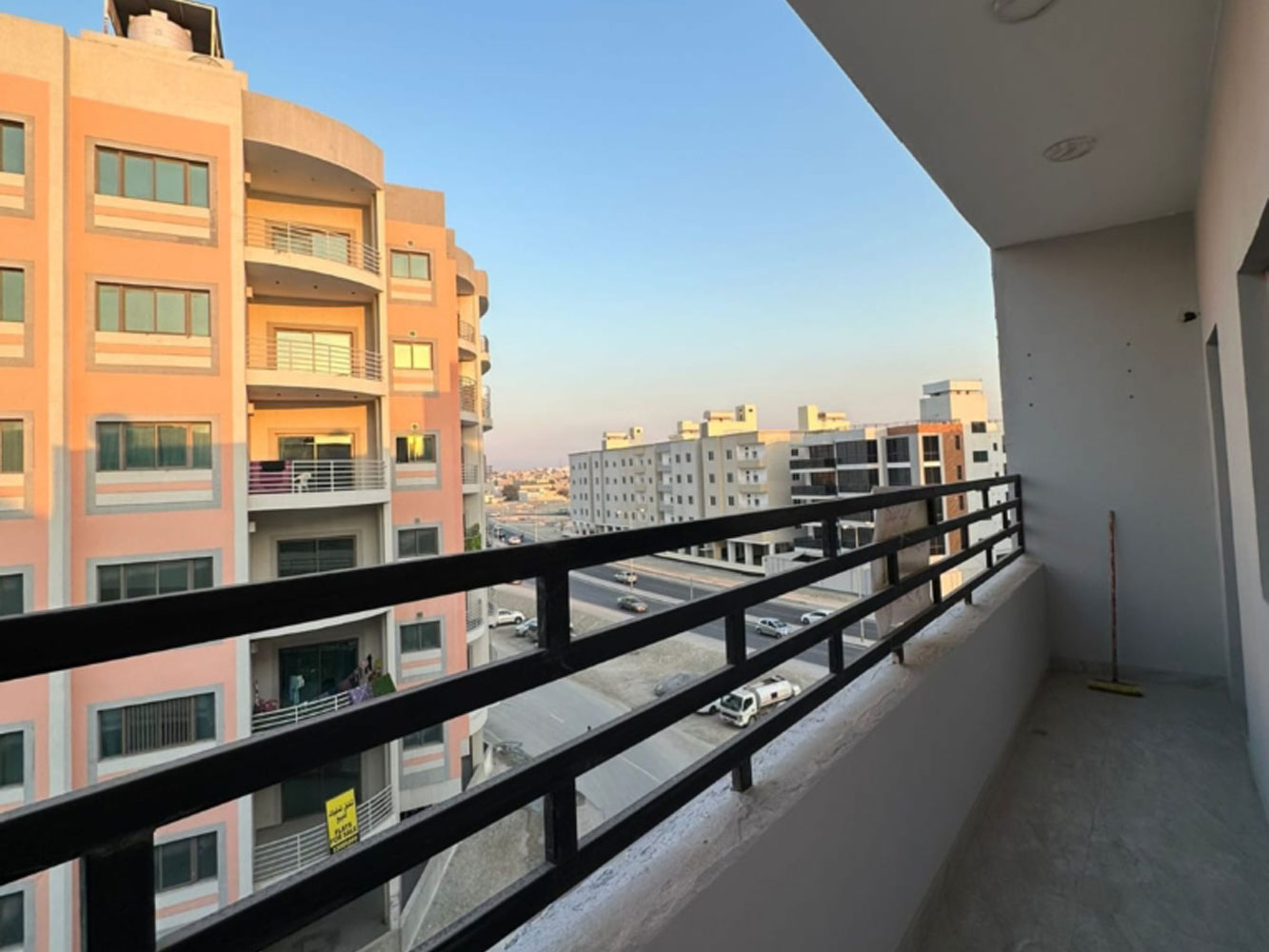 صورة شقة للبيع في اللوزي #5934 0