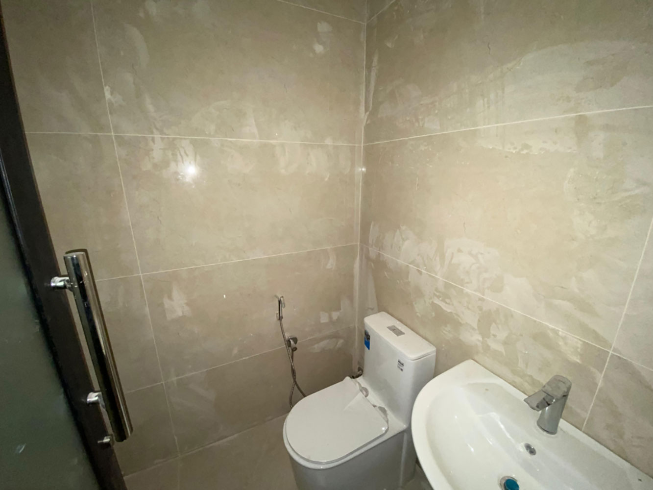 صورة فيلا للبيع في كرزكان #6194 1