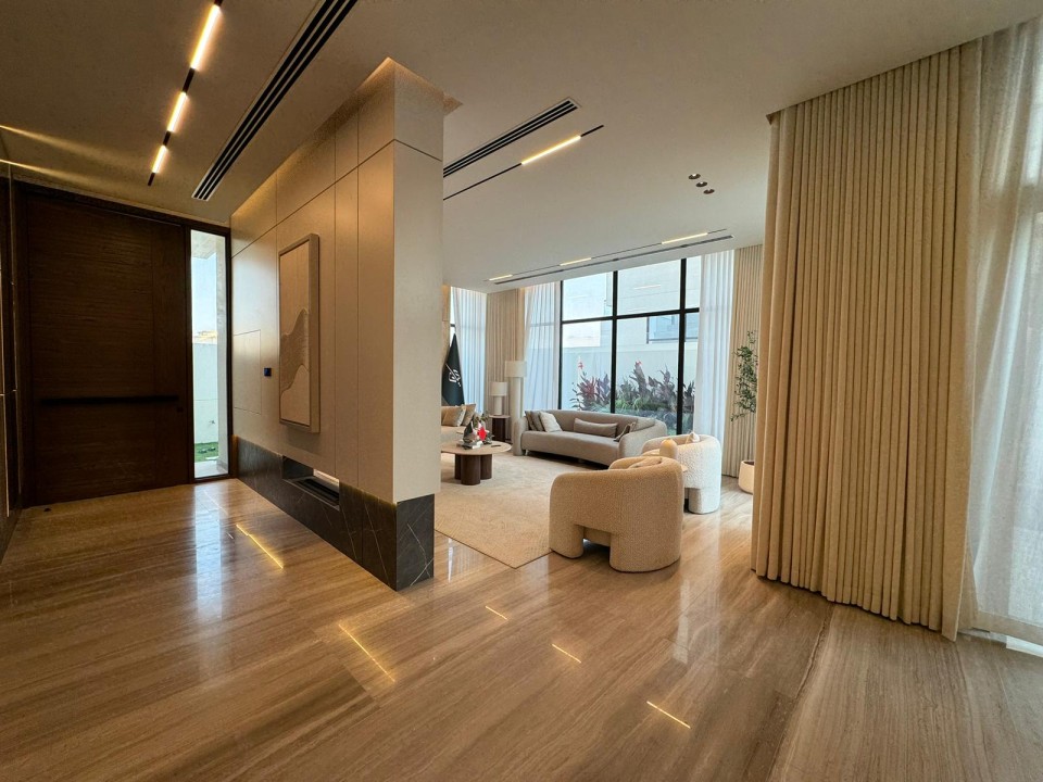 صورة فيلا للبيع في عالي #7624 8