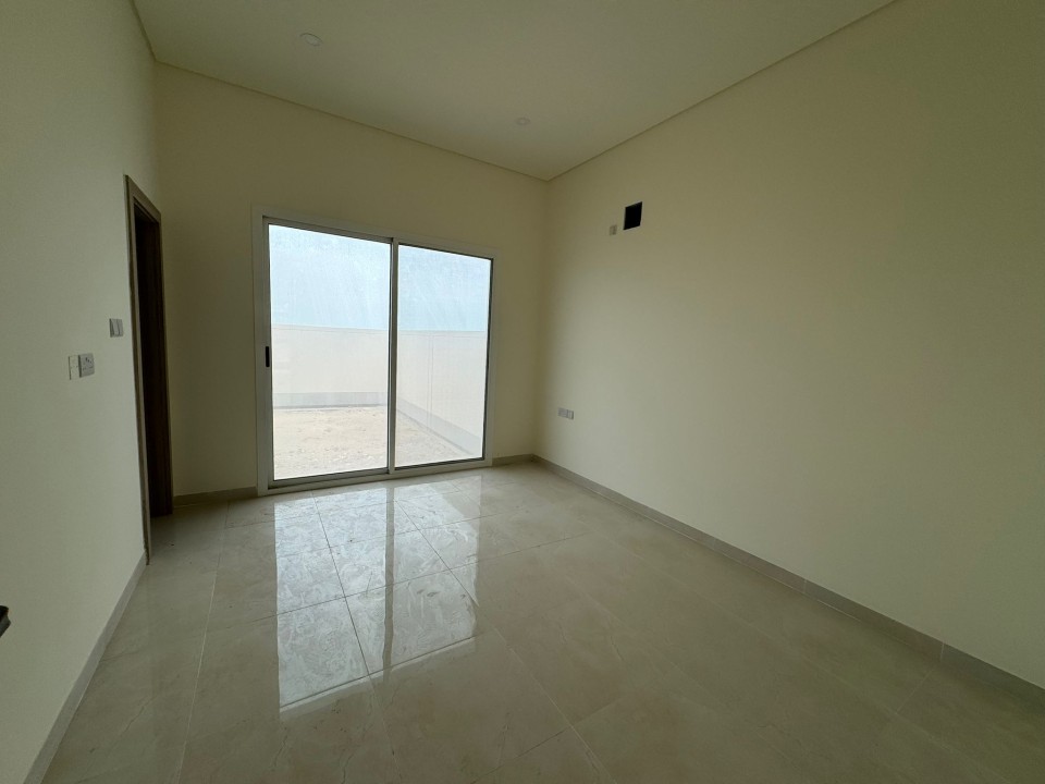 Villa for Sale in Jannusan Image #8130 8