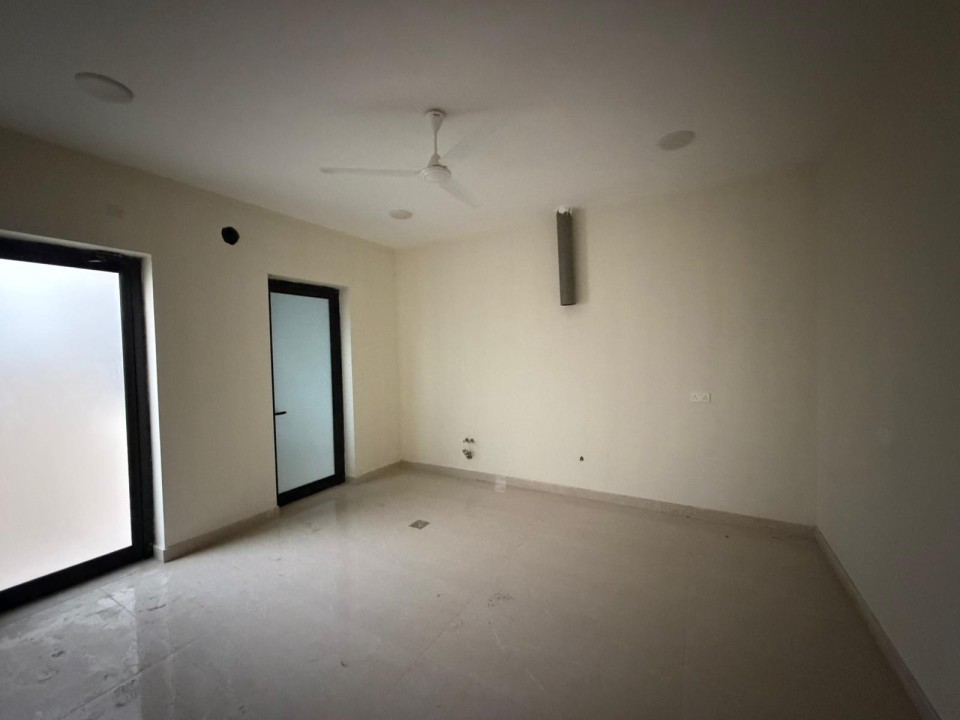 صورة فيلا للبيع في المالكية #8336 3