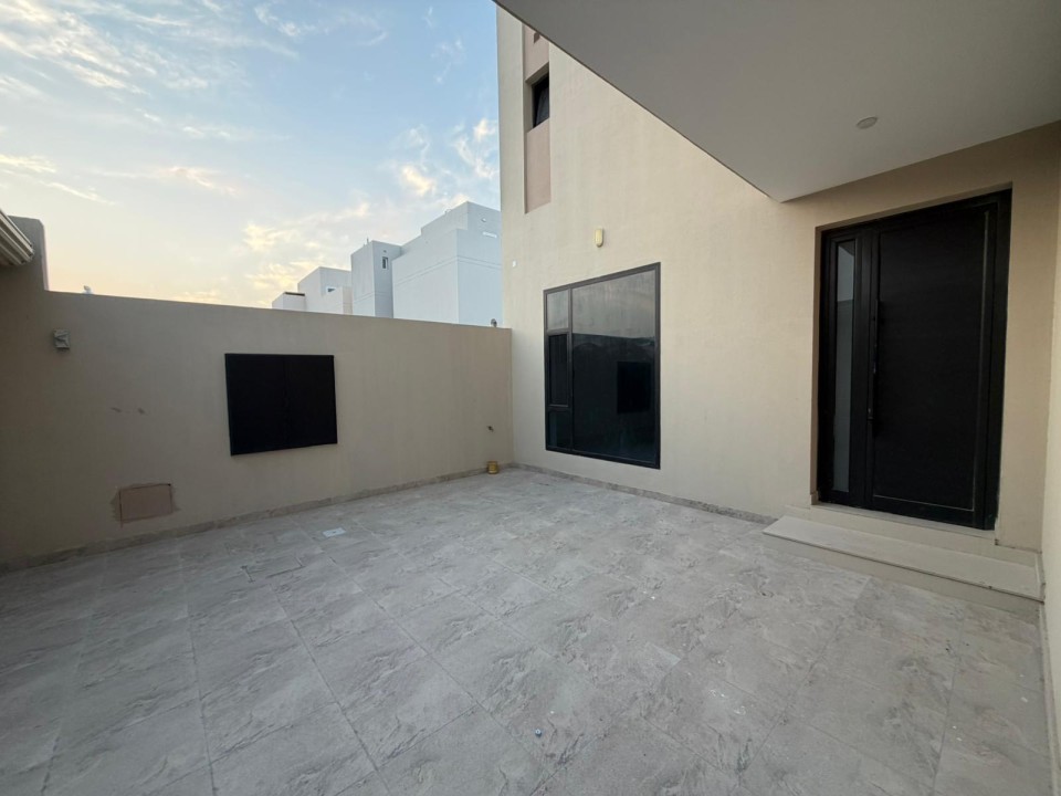 صورة فيلا للبيع في المالكية #8336 6