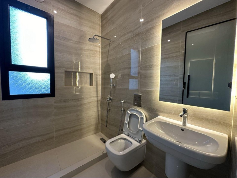 صورة فيلا للبيع في توبلي #8982 3