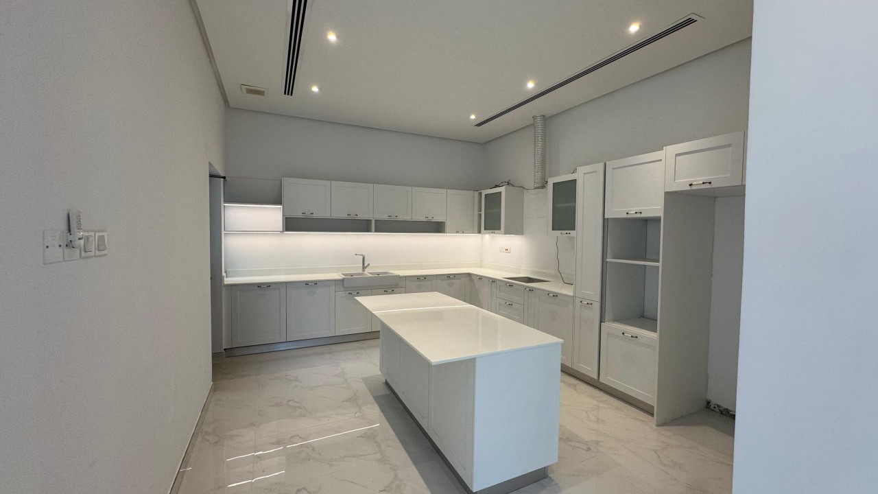 Villa for Sale in Hidd Image #9035 4