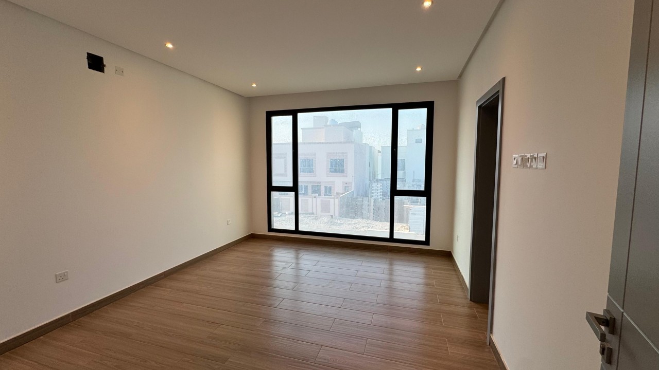 Villa for Sale in Hidd Image #9035 9