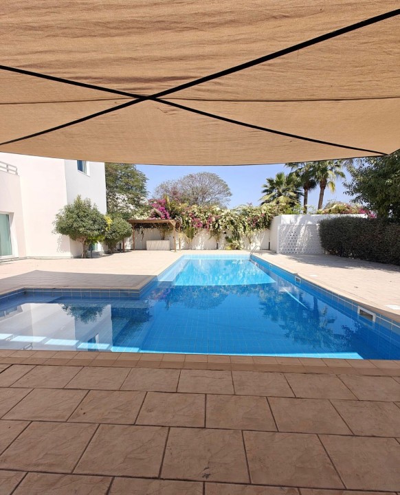 صورة فيلا للإيجار في باربار #9500 3