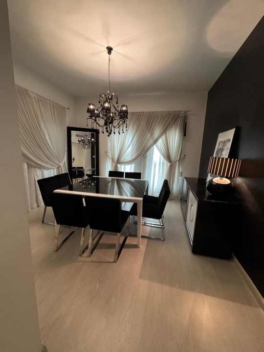 صورة فيلا للبيع في الجنبية #9621 2