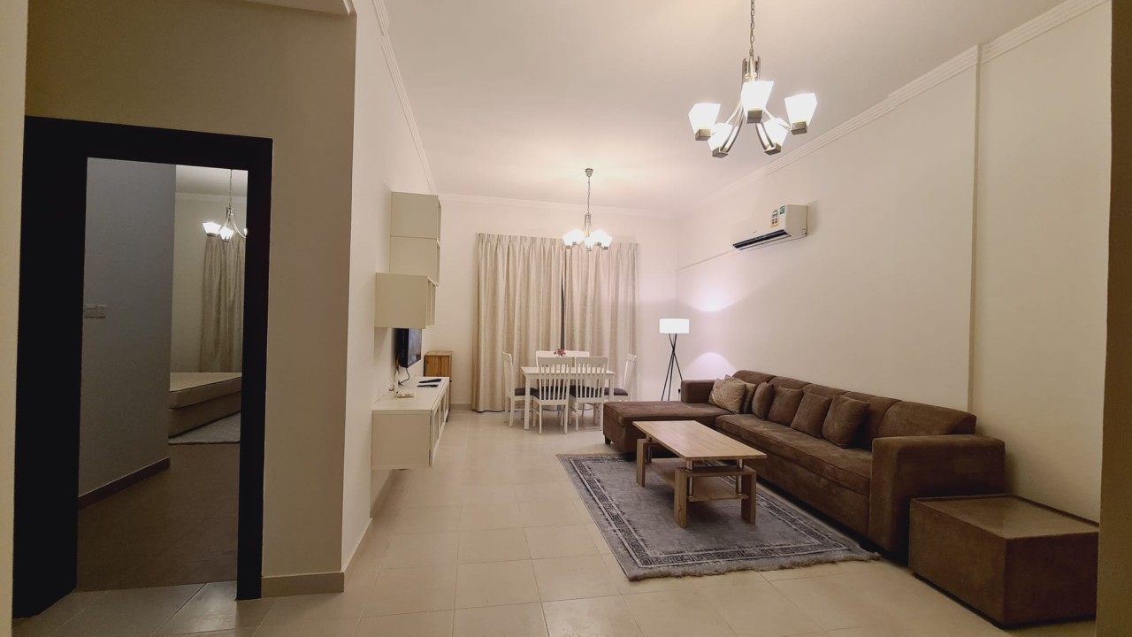 صورة شقة للبيع في سار #9669 0