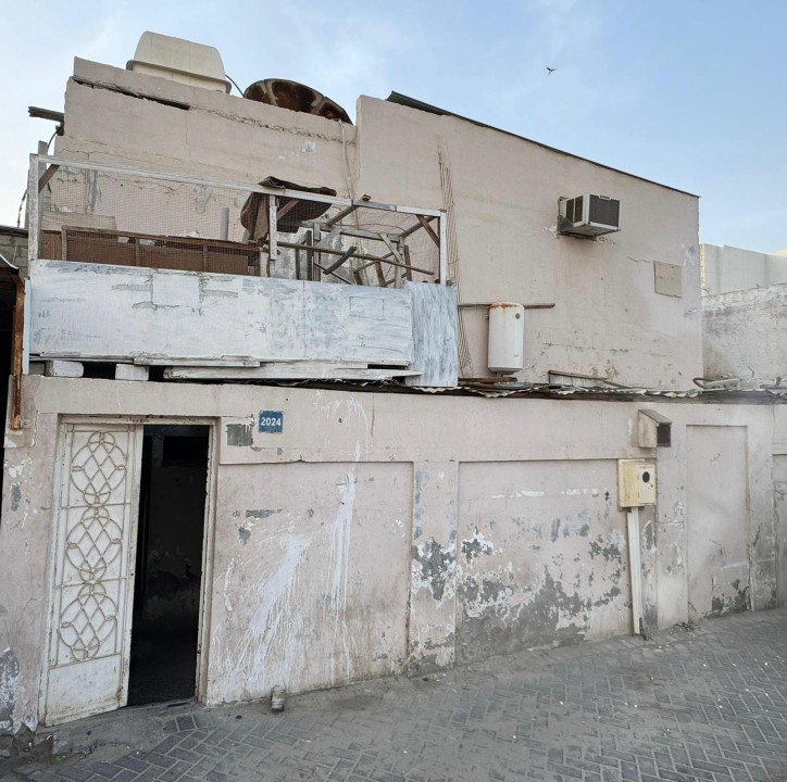 صورة فيلا للبيع في مدينة عيسى #8231 0