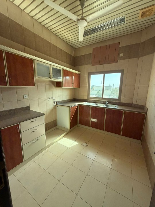 Apartment for Rent in Jidhafs Image #8890 7