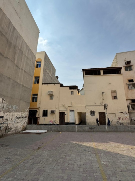 صورة فيلا للبيع في المنامة #8895 3