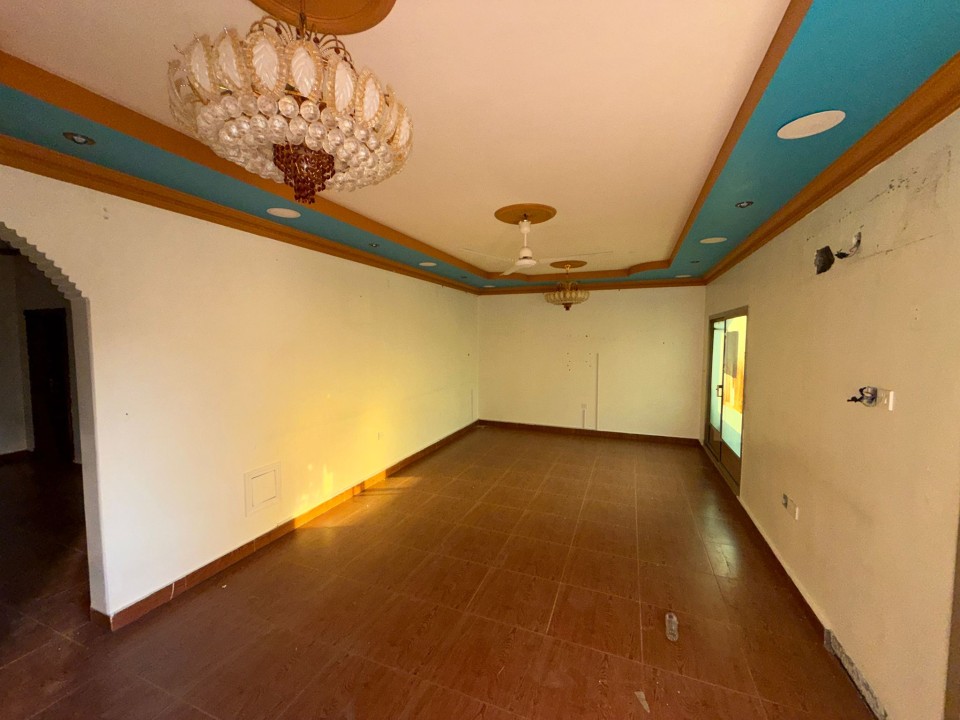 صورة فيلا للبيع في عالي #9113 8