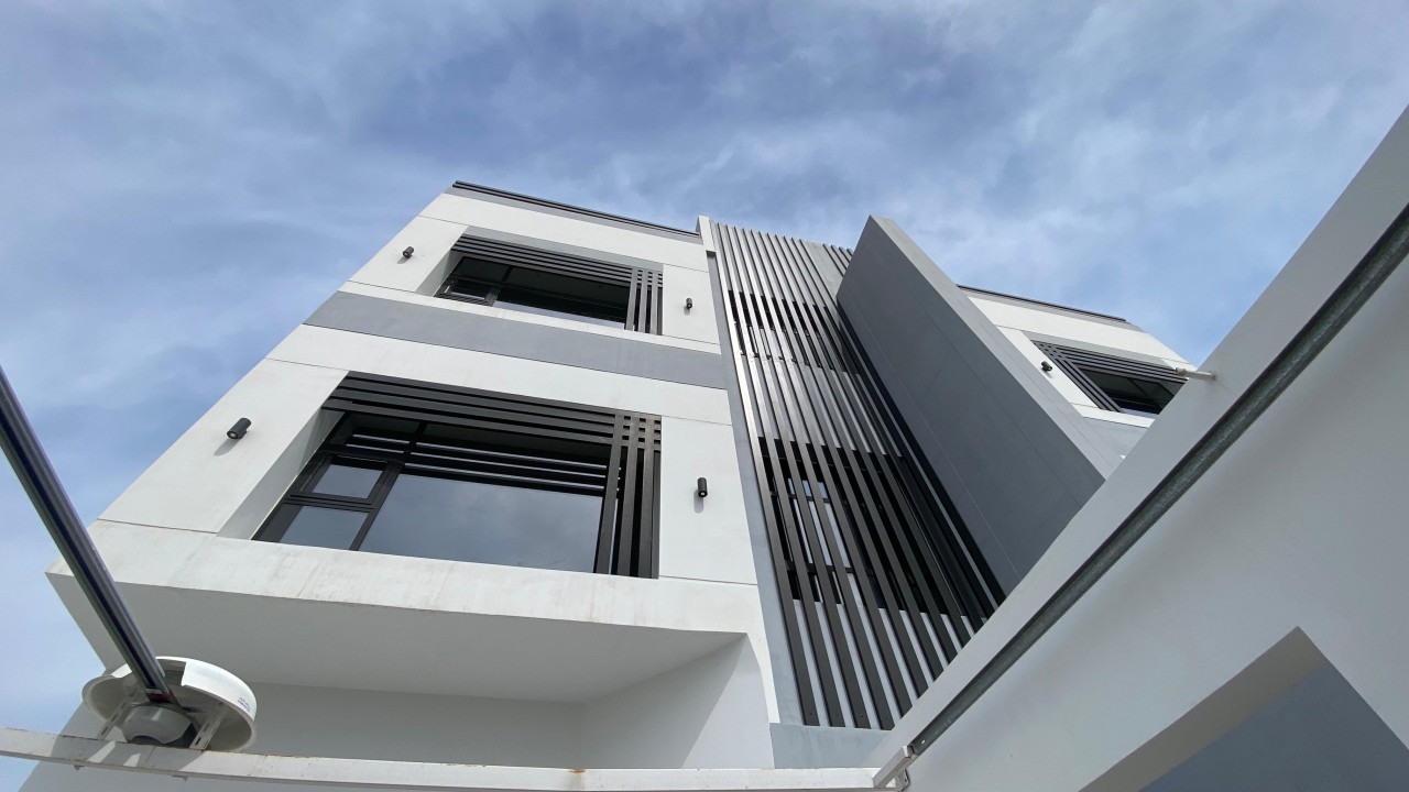 صورة فيلا للبيع في ديار المحرق #9304 1